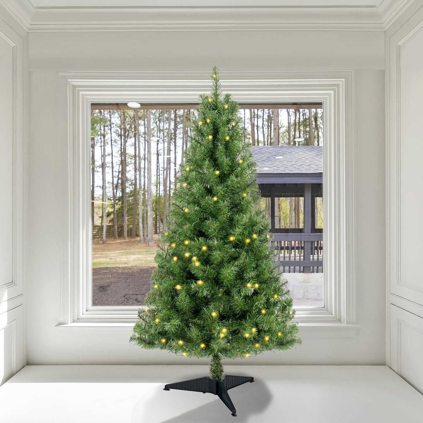 4ft Artificial Christmas Tree Prelit with Stand,100 Warm White LED Lights,Realistic 241 Branch Tips PVC Green Norwood Spruce Tree Easy Assembly for Indoor,Home